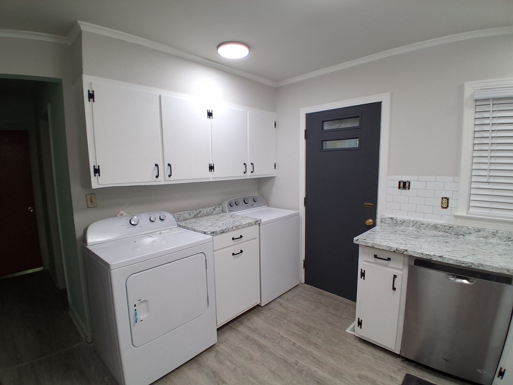 Freshly cleaned, move-in ready room